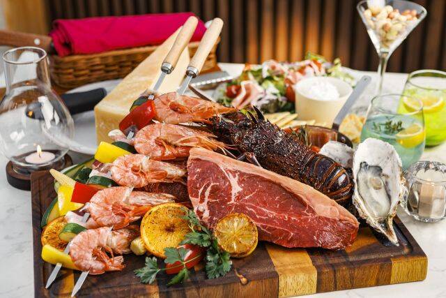 姫路駅前すぐ！手ぶらで行けるBBQビアガーデン「姫路ビアガーデン BBQテラス」がオープン