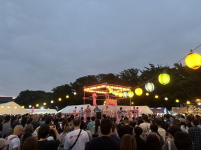 【入場無料！下町盆踊りフェス2026】屋台グルメやお酒・DJ KOOら豪華ゲストも｜上野恩賜公園