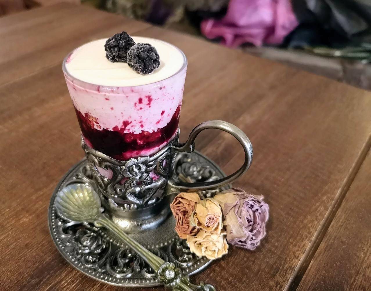 【奈良市】万葉の花に包まれ頂く「GELATERIA FIORE」の優美なジェラート