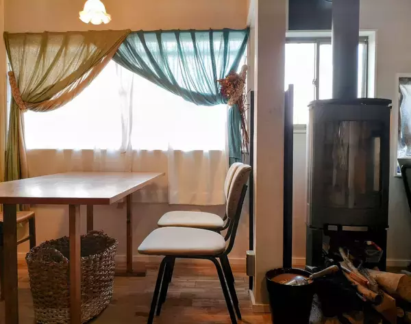 「【奈良市】万葉の花に包まれ頂く「GELATERIA FIORE」の優美なジェラート」の画像