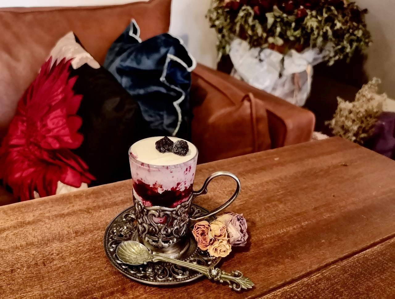 【奈良市】万葉の花に包まれ頂く「GELATERIA FIORE」の優美なジェラート