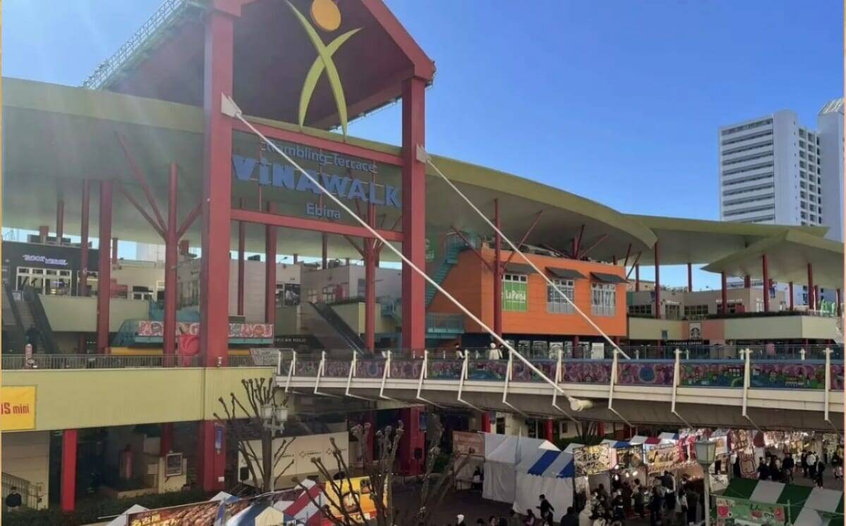 【入場無料！ハイボール＆くいだおれフェス】全国から13のお酒ブース登場！日替わりのご当地グルメも｜海老名中央公園