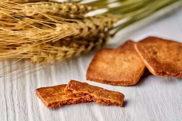 「【冬限定のバターサンド】希少な「紀の川柿」やみかん・いちごを使った新フレーバー3種登場｜和歌山バターサンド専門店101」の画像