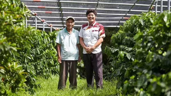 「希少な沖縄産のコーヒーに魅せられる！ネスカフェ 原宿で貴重なコーヒー焙煎体験に挑戦」の画像