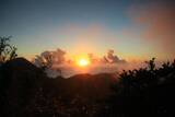 「青ヶ島で一番高い場所「大凸部（おおとんぶ）」から望む朝日と絶景」の画像1