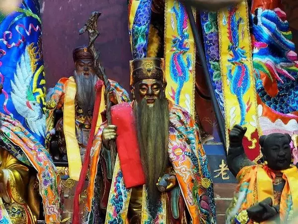 「【台湾】愛の神様「月下老人」って？出会い運、恋愛運を高めたい人必見！」の画像