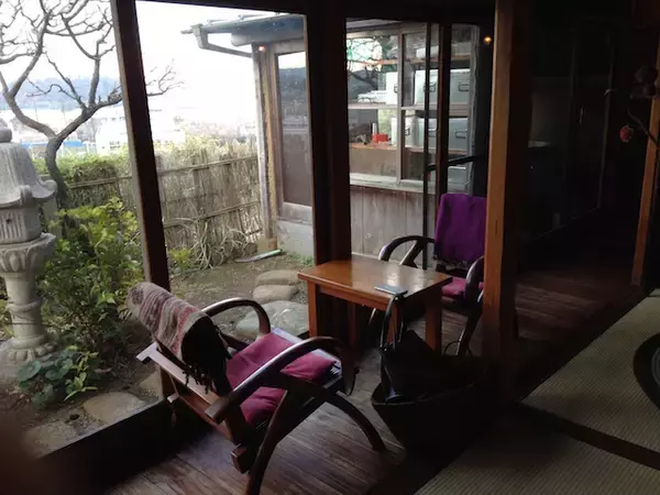 「横須賀の山の上に佇む超隠れ家カフェ「ツキコヤ」現地ルポ」の画像