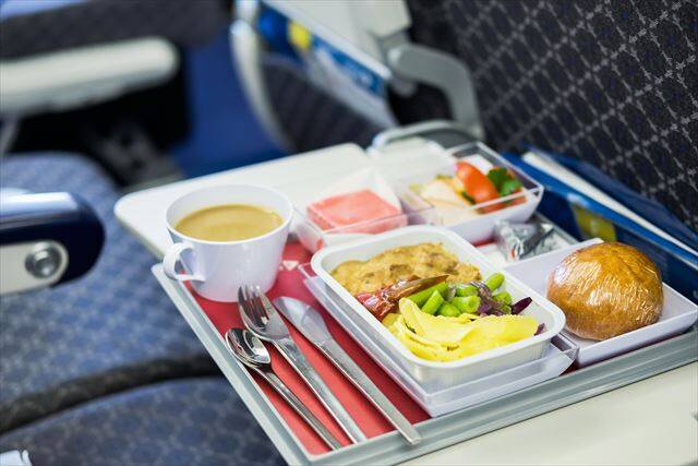【ランキング２０１７】エコノミークラスの機内食がおいしい航空会社は？