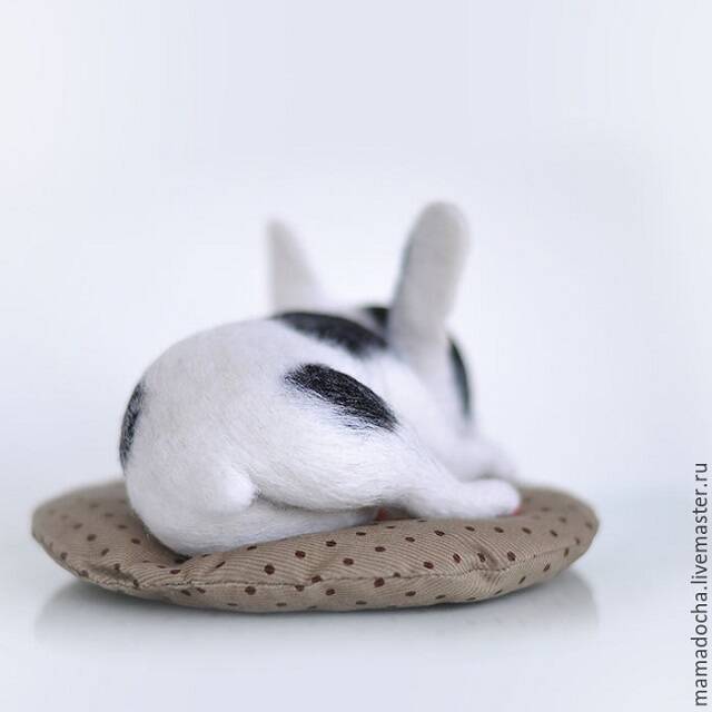 うるうるおめめで見つめられたい！ロシア生まれの可愛いぬいぐるみ