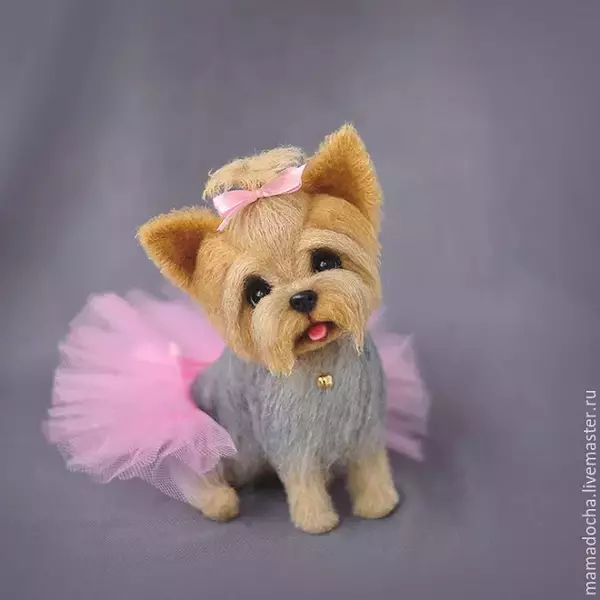 「うるうるおめめで見つめられたい！ロシア生まれの可愛いぬいぐるみ」の画像