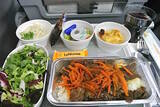 「【機内食で世界巡り】ミュンヘン〜東京羽田「ルフトハンザドイツ航空」エコノミークラス」の画像4