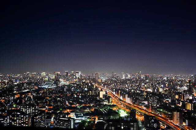 USJ観光の拠点にも便利！大阪の夜景と美味しいビュッフェを堪能するホテル「アートホテル大阪ベイタワー」誕生