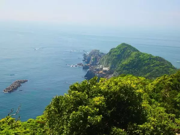 「三島由紀夫の小説『潮騒』の舞台、絶景を望める三重県「神島」」の画像