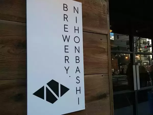 「【日本橋ランチ】搾りたて野菜ジュースと山盛りサラダが食べ放題！」の画像