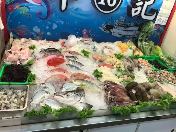 「【日本人がまだ知らない台湾グルメ】竹圍漁港の安くておいしいシーフード」の画像