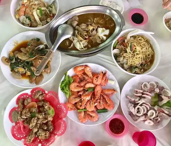 「【日本人がまだ知らない台湾グルメ】竹圍漁港の安くておいしいシーフード」の画像