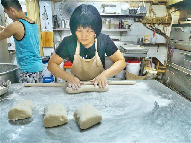 マカオでパン！【２】追憶の味を守り抜く店主の「パイナップルパン」