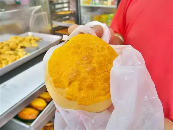 「マカオでパン！【２】追憶の味を守り抜く店主の「パイナップルパン」」の画像