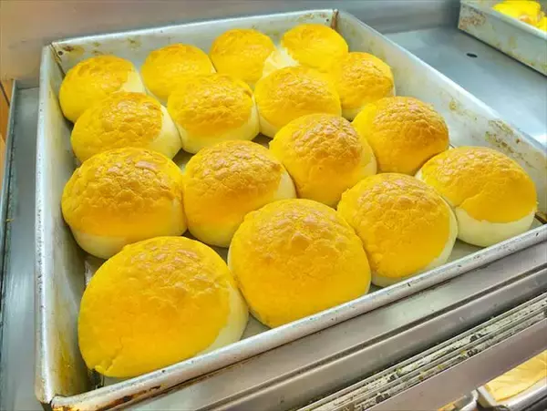 「マカオでパン！【２】追憶の味を守り抜く店主の「パイナップルパン」」の画像