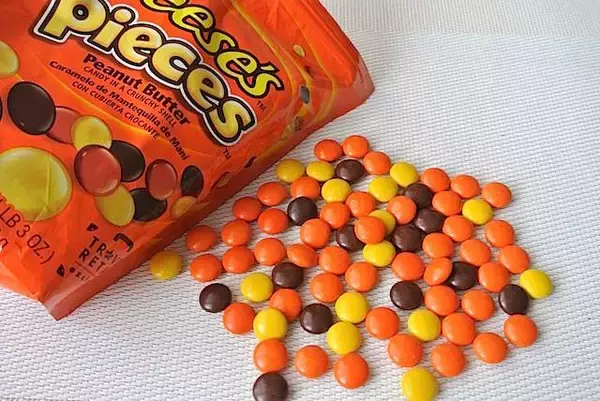 「【お手軽バレンタインレシピ】ピーナッツバター＆チョコのアメリカンクッキー」の画像