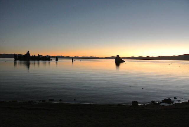 エヴァンゲリオンのワンシーンに登場？世界中からカメラマンが訪れる湖の正体