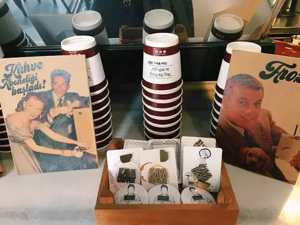 「イスタンブールのカフェ激戦区カラキョイで見つけたおしゃれカフェ４選」の画像