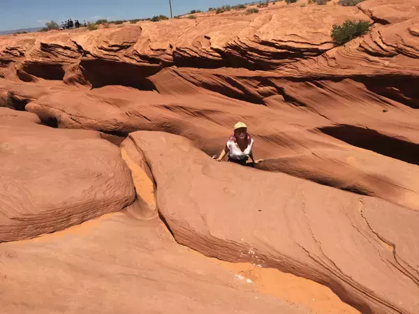 「人生で一度は訪れたいアンテロープキャニオン！ アッパー、ロウアーどっちを見るべき？」の画像