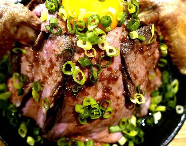 フォトジェ肉な絶品！ローストビーフ丼が実質１円で食べられるチャンス！？