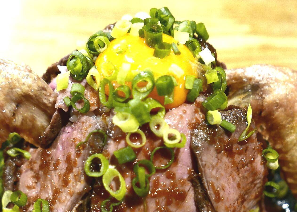 フォトジェ肉な絶品！ローストビーフ丼が実質１円で食べられるチャンス！？