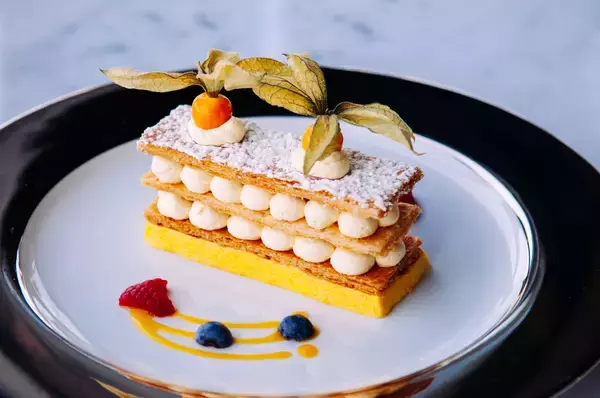 「美食の国フランスで愛されるデザートはこれ！フランスで食べるべき人気スイーツTOP１０」の画像