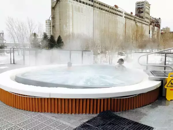「スパは私語NG！？カナダの「温泉」で日本人が受けたカルチャーショック３つ」の画像