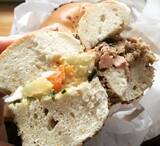 「【白金高輪】何度食べてもやっぱり美味しい！行列店マルイチベーグル」の画像3