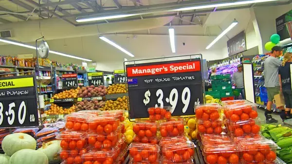 「【リレー連載】世界のスーパーマーケットをめぐる旅「第１７回ニュージランド・クイーンズタウン編」」の画像