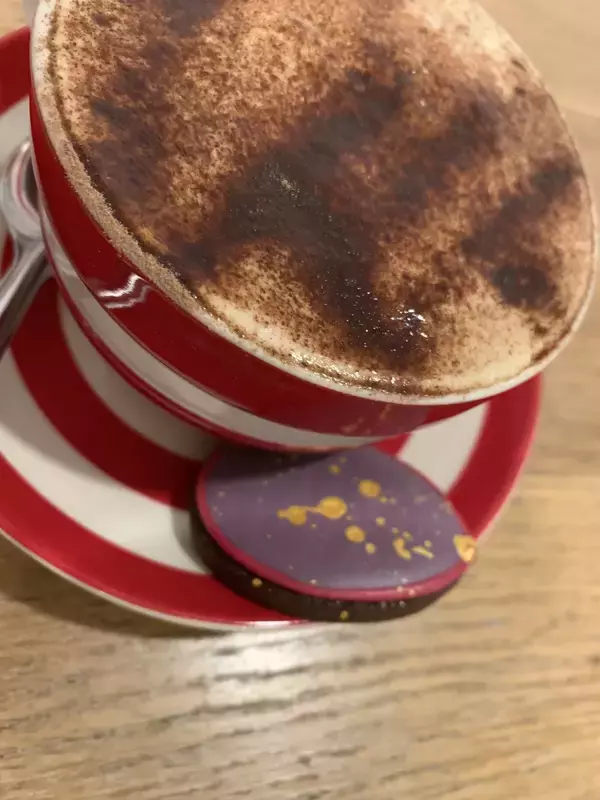 「アイシング発祥の地はイギリス！ロンドンのアイシング・クッキー店を訪問」の画像