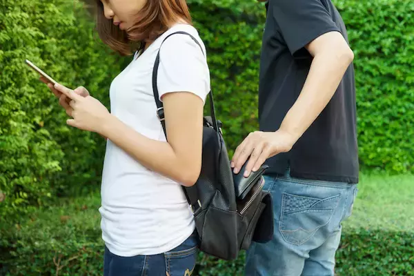 「【ニューヨーク総領事館に聞いた】日本人旅行者の男女別にみる犯罪被害とは」の画像