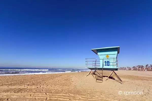 のんびり過ごす休日。カリフォルニア州ハンティントンビーチ