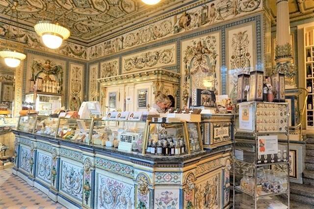 東ドイツの古都・ドレスデンの１２の魅力～重厚な旧市街に「世界一美しい牛乳屋さん」も