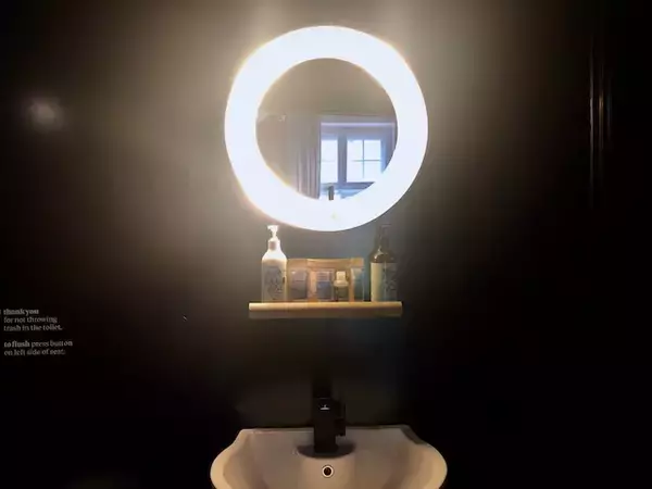 「【ワルシャワ】地元クリエーターの情熱が注がれたデザインホテル「AUTOR ROOMS」」の画像