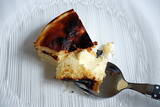 「【簡単レシピ付き】話題のスイーツ、バスクチーズケーキって？」の画像3