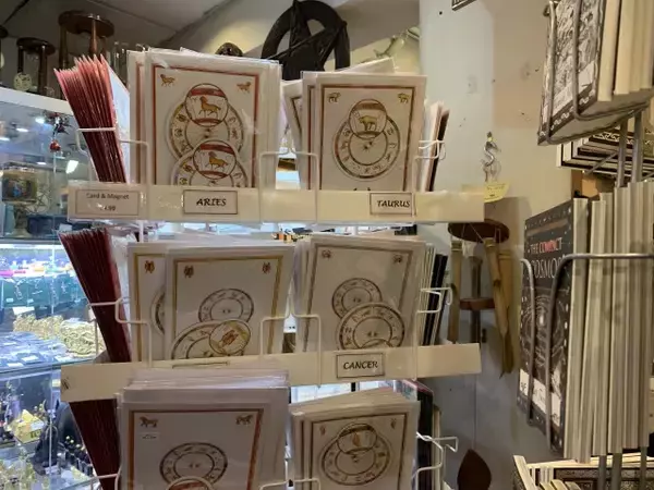 「【現地ルポ】ロンドンの占いグッズの名所「The Astrology Shop」」の画像