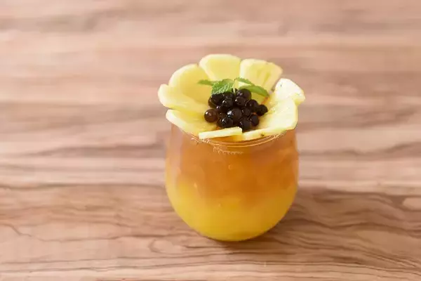 「横浜みなとみらいで「ひまわり」をテーマにした期間限定“夏カフェ”開催中！」の画像