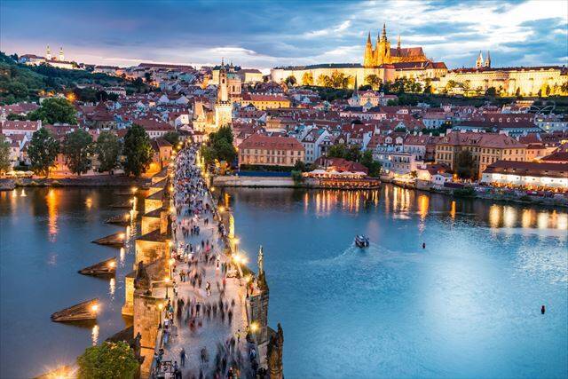 百塔の街 を実感 世界遺産の街プラハの絶景が楽しめるビュースポット４選 17年2月13日 エキサイトニュース