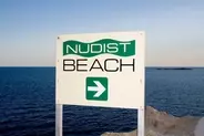 ヌーディストビーチのOKとNG！見に行くだけでもいいの？
