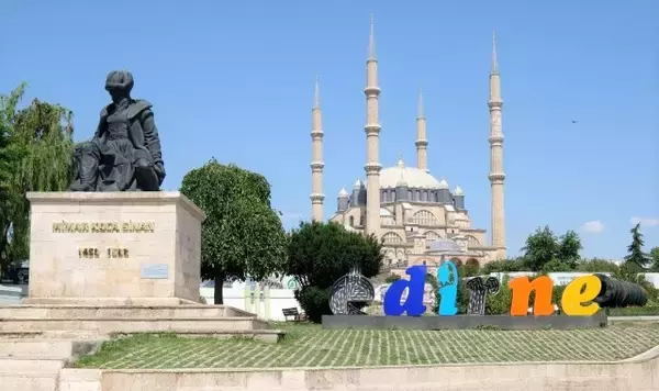 世界遺産のモスクに会いに！トルコ北西部の古都エディルネを旅した旅行記