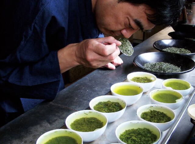 静岡茶を使ったかき氷「茶氷」を３０店舗が提案！【vol.１１：茶町ＫＩＮＺＡＢＵＲＯ（キンザブロウ）】