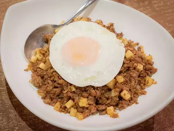 「マカオでマストの「マカオ料理は」？激うまレストランで４品を実食レポ」の画像