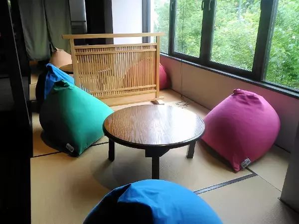 「１泊たったの２７００円！“人をダメにする”温泉旅館に泊まってみた！＊The Ryokan Tokyo YUGAWARA＊【宿泊ルポ】」の画像