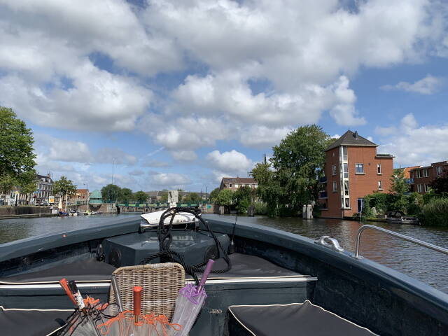 いつか体験してみたい！アムステルダム近郊にある古都ハーレムで運河クルーズ