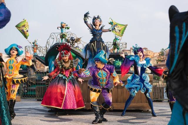 東京ディズニーシー ハロウィン 幻想的なコスチュームも必見 大人でも楽しめる フェスティバル オブ ミスティーク 19年9月14日 エキサイトニュース