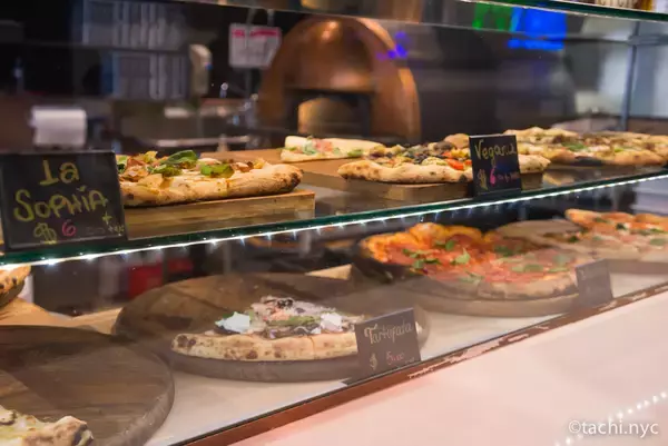 「【NY現地取材】チャイナタウンがお洒落に変化！キャナルストリートマーケットで何食べる？＜フード編＞」の画像